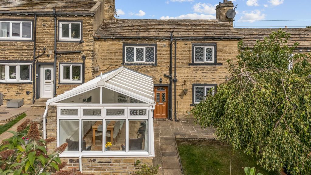 Property photo 1 of 31