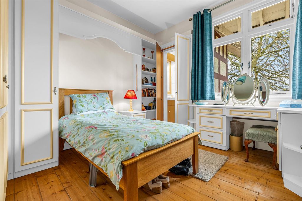 Additional image 31 of 4 bed semi-detached house for saleQueens Hill House, Queens Road, Hertford SG13