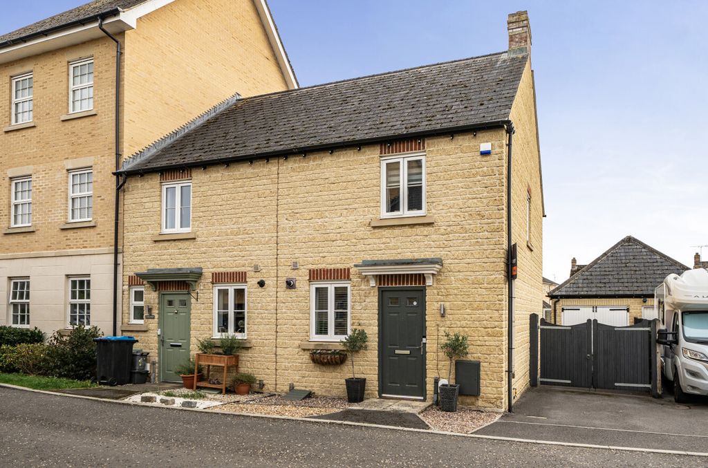 Property photo 1 of 17 1525214-1-6Aba7A1...