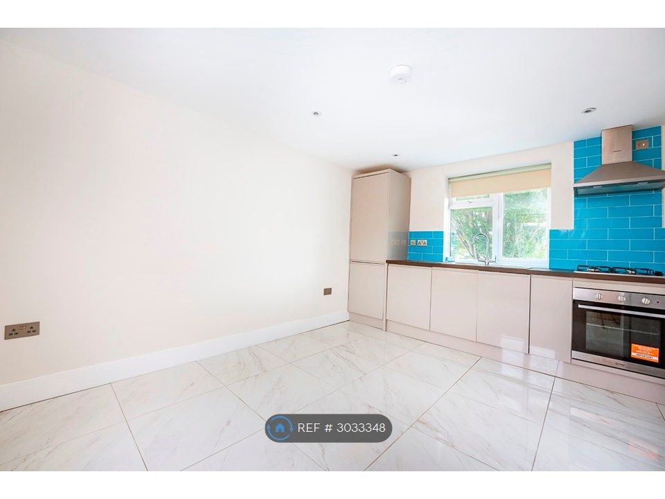 Property photo 1 of 31