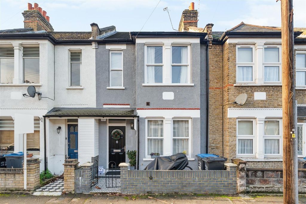 Property photo 2 of 13