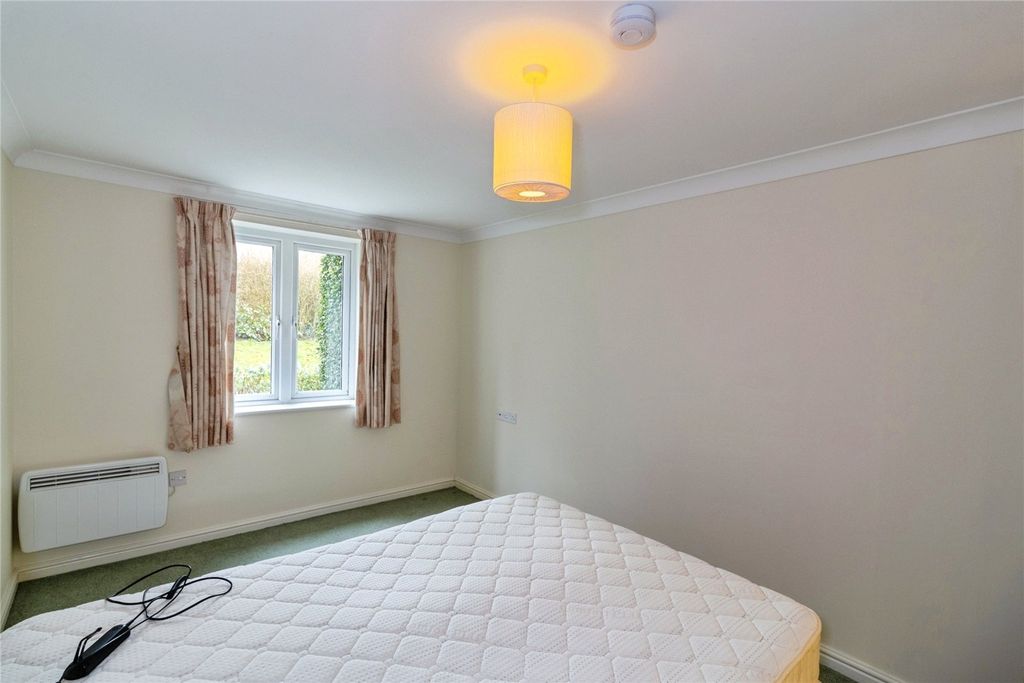 Property photo 3 of 10 Bedroom One