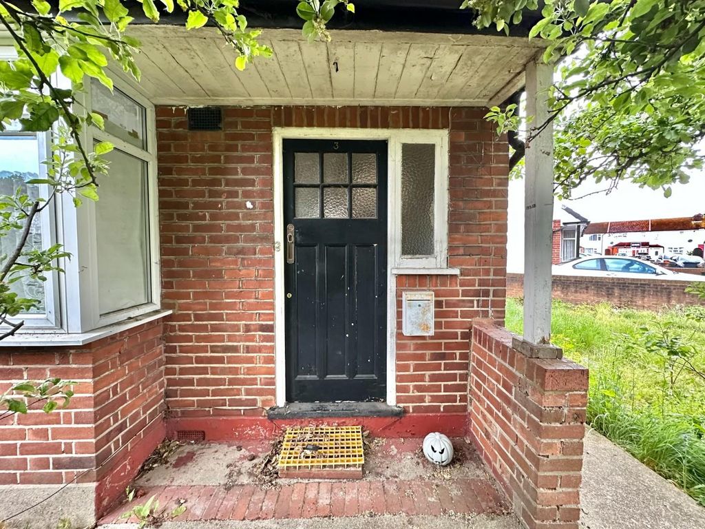 Property photo 3 of 16 Img_3450.Jpg