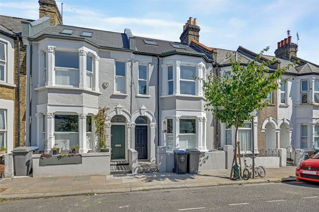 Property photo 2 of 11 Picture No. 07