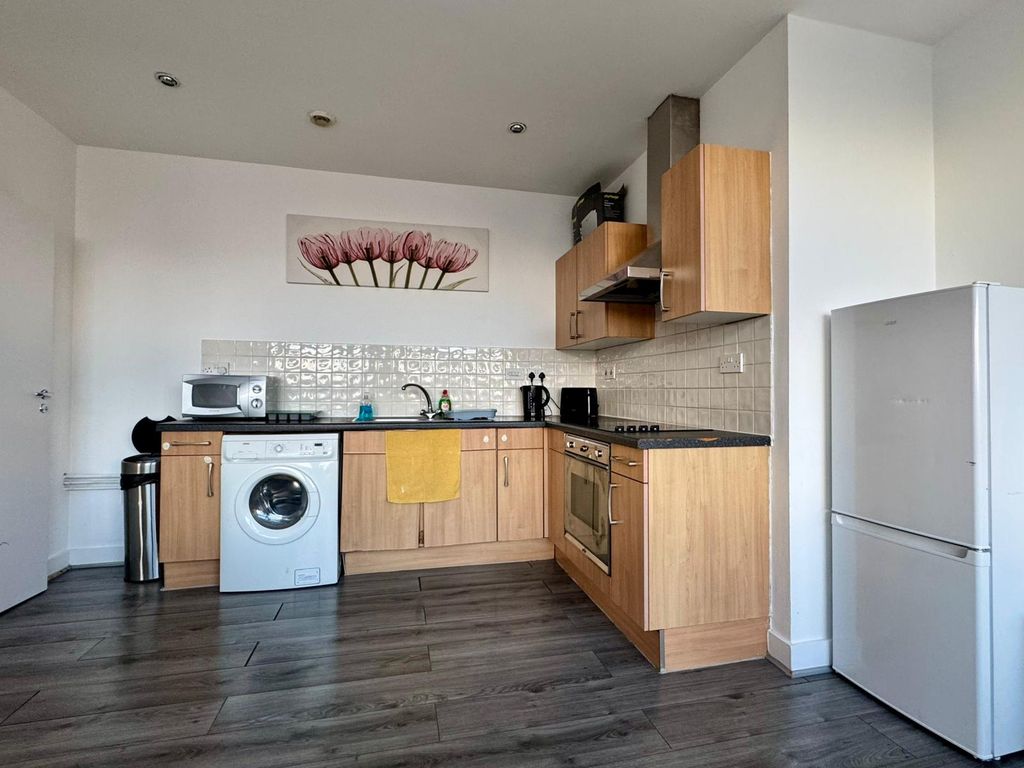 Property photo 3 of 8 Whatsapp Image 2025-12-15 At 4.11.23 Pm (1)