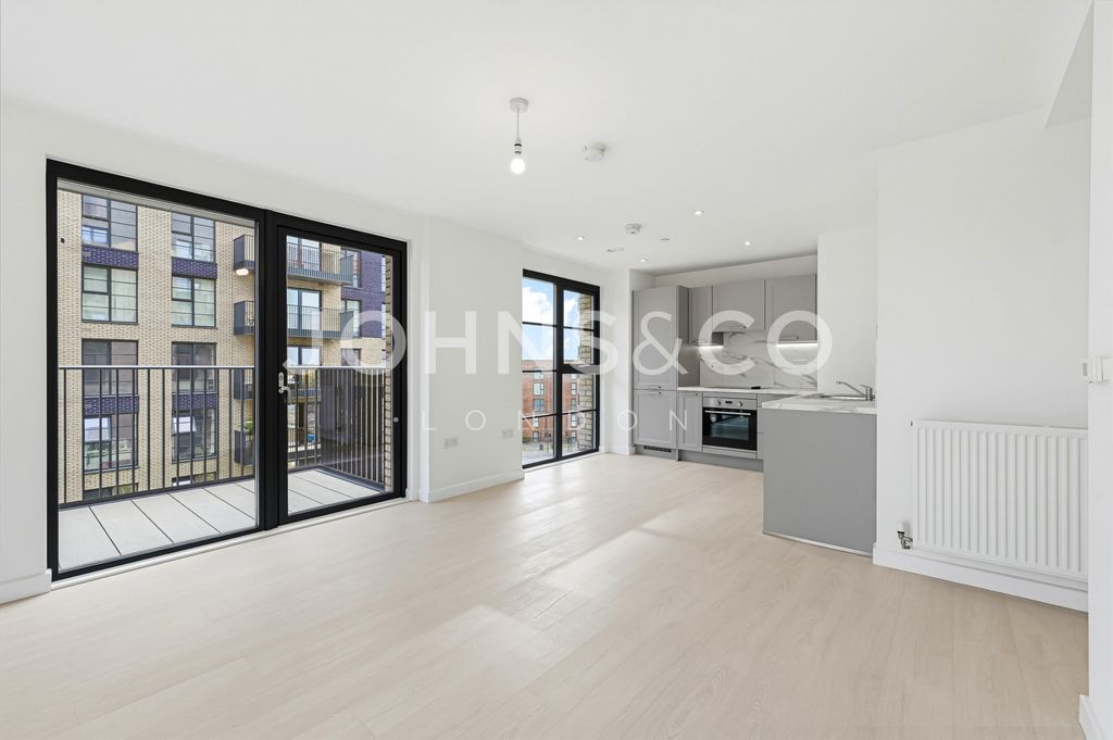 Property photo 1 of 6