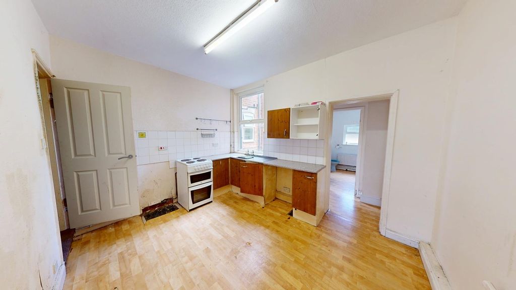 Property photo 3 of 12 4.Jpg