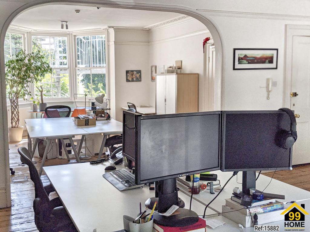 Property photo 1 of 5 Photo 0