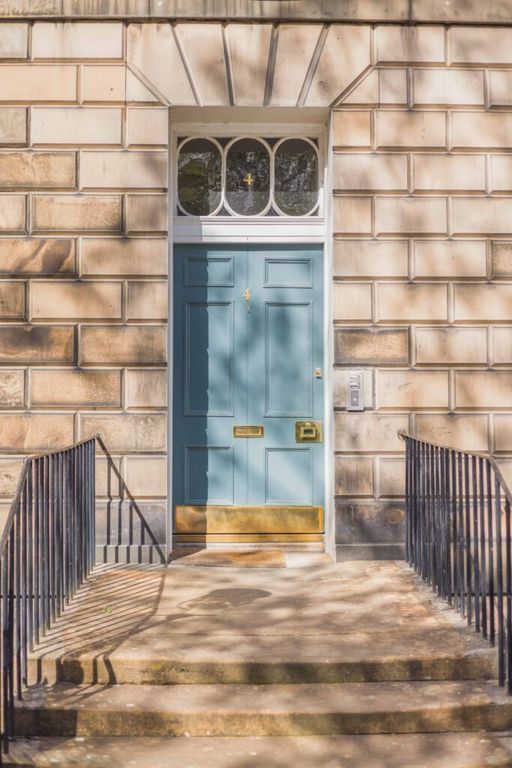 Property photo 3 of 34