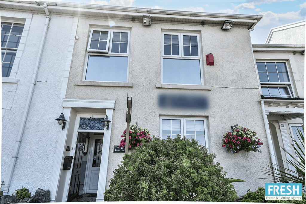 Property photo 1 of 63