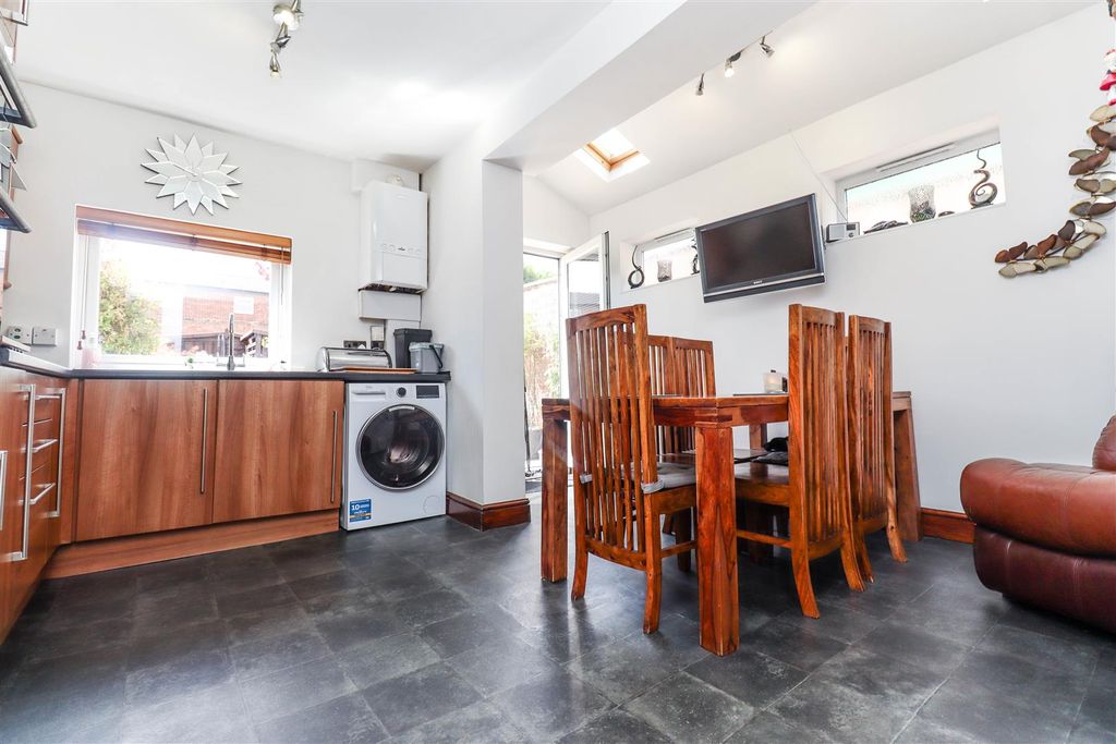 Property photo 2 of 22 Extended Dining Kitchen