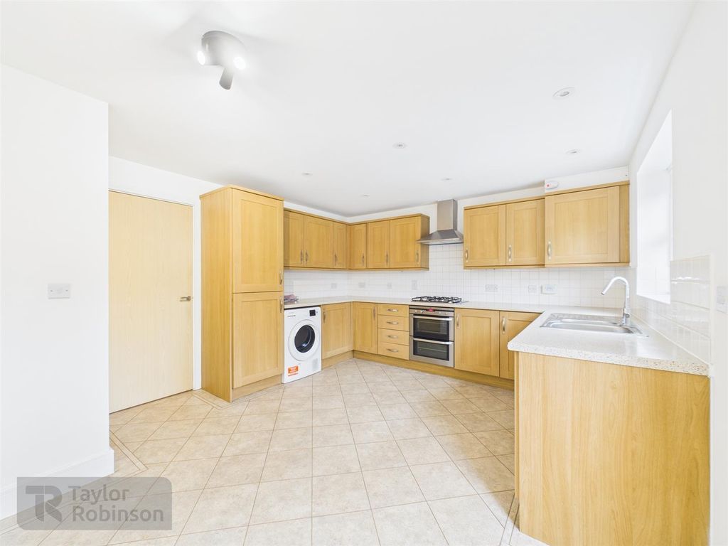 Property photo 3 of 13 Cam02600G0-Pr0603-Still007.Jpg