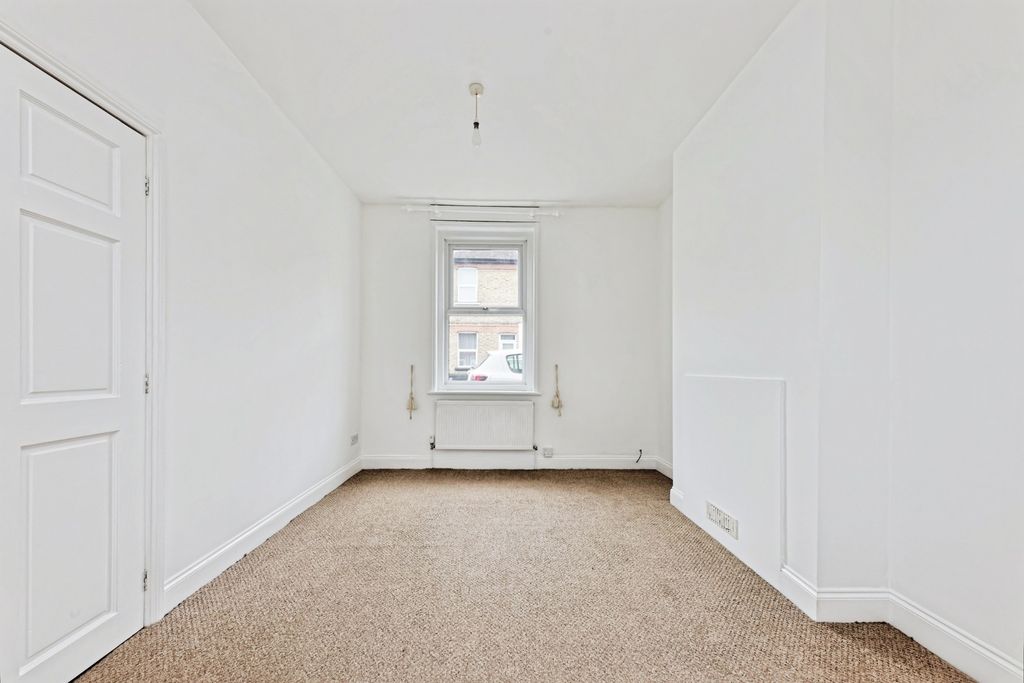 Property photo 2 of 15 Photo