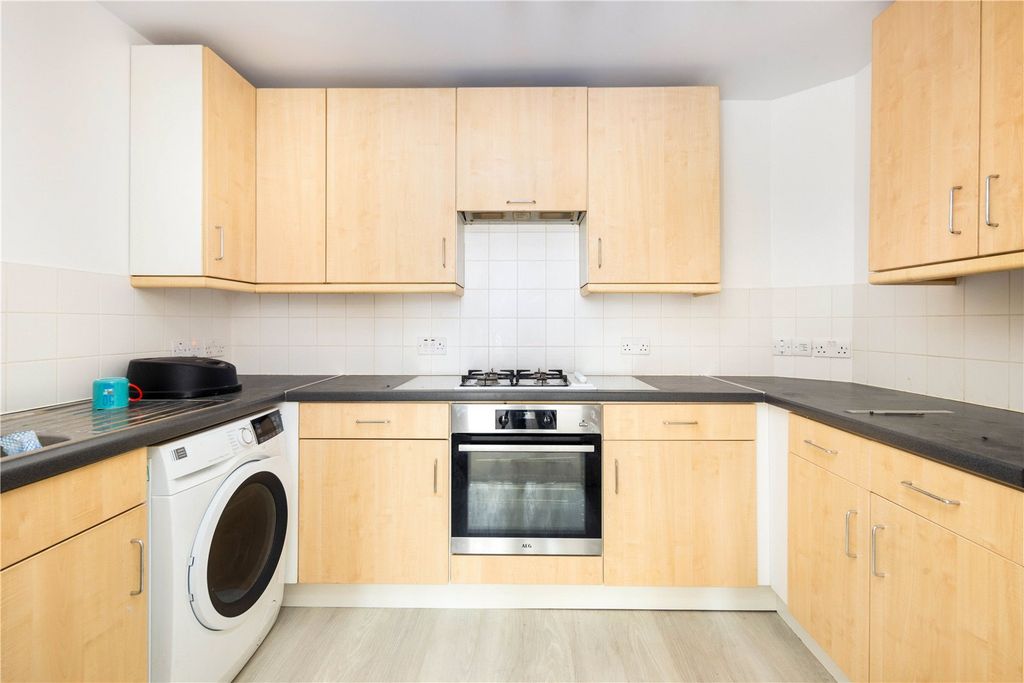 Property photo 3 of 6 Picture No. 07
