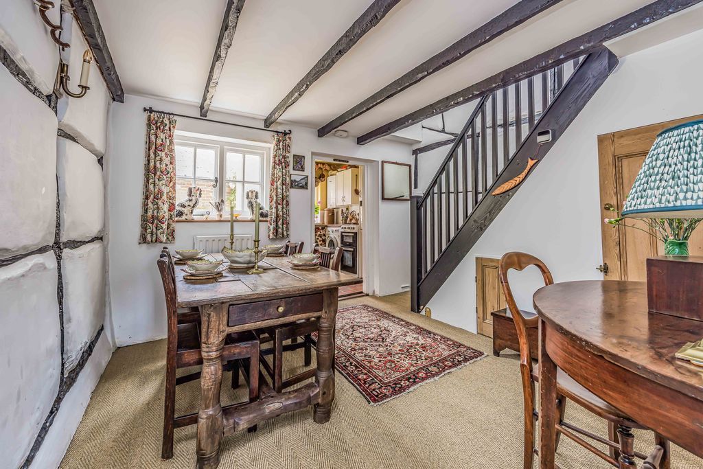 Property photo 3 of 16 Photo 8