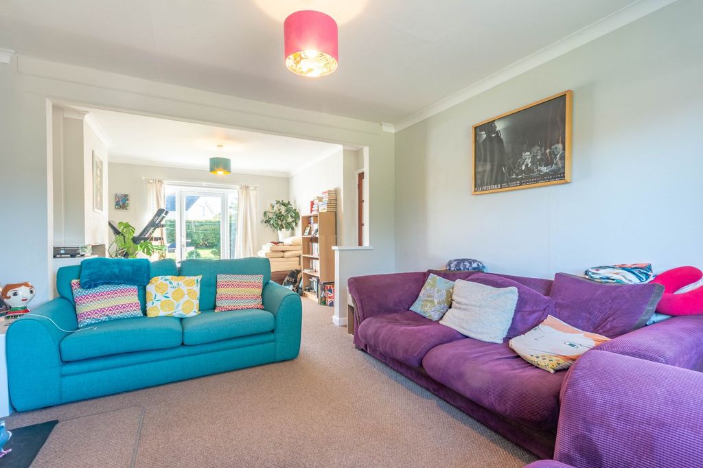 Property photo 2 of 14 Picture No. 02