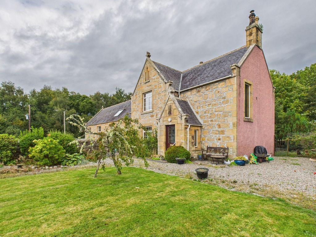 Property photo 1 of 27