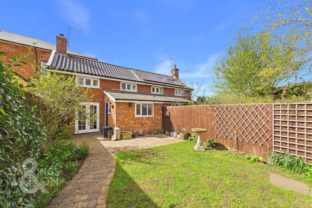 Property photo 1 of 21