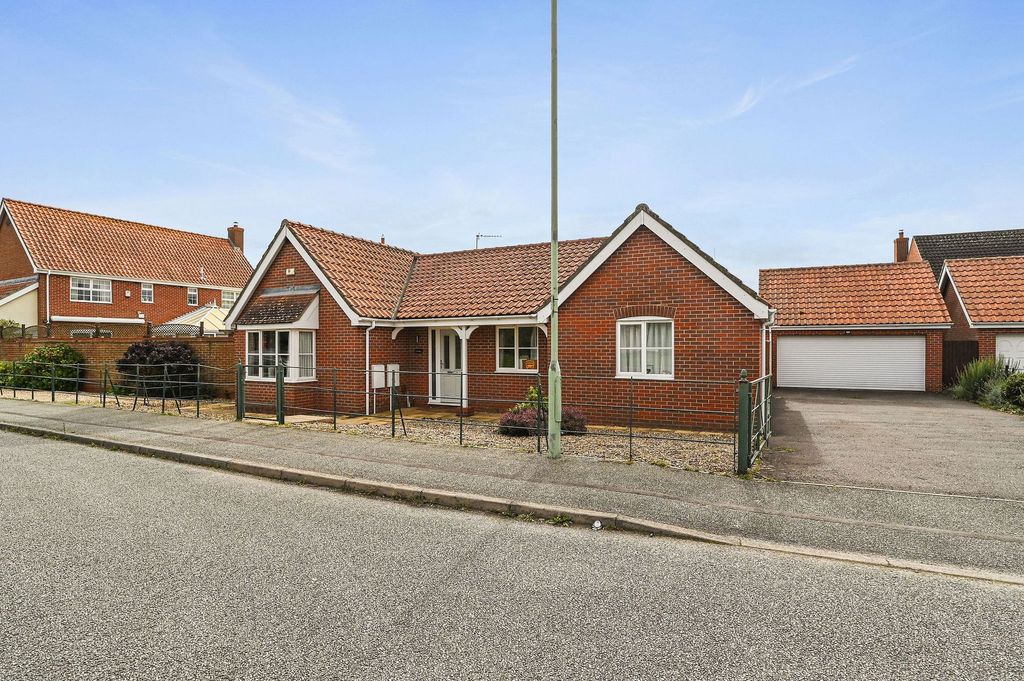 Property photo 1 of 20