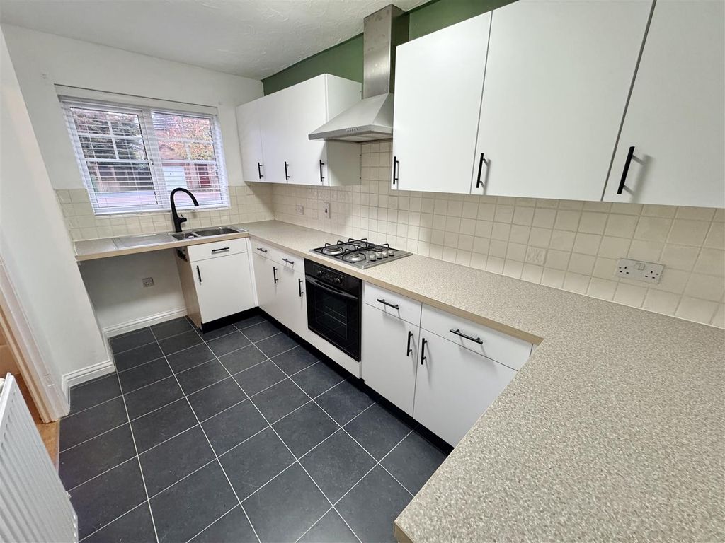 Property photo 3 of 12 Img_8364.Jpg