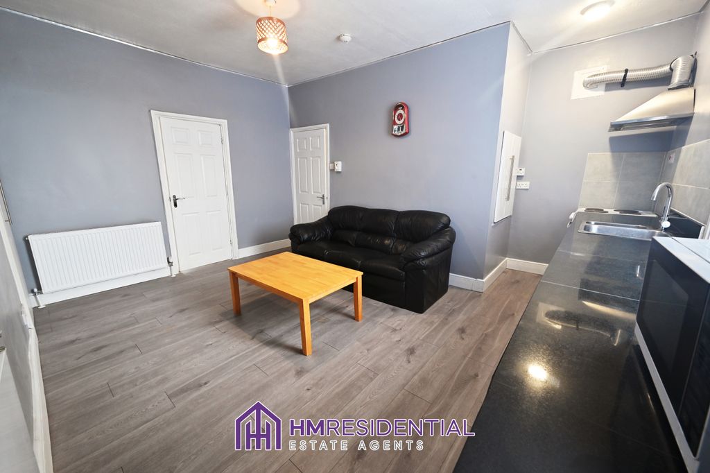 Property photo 3 of 5 Gallery