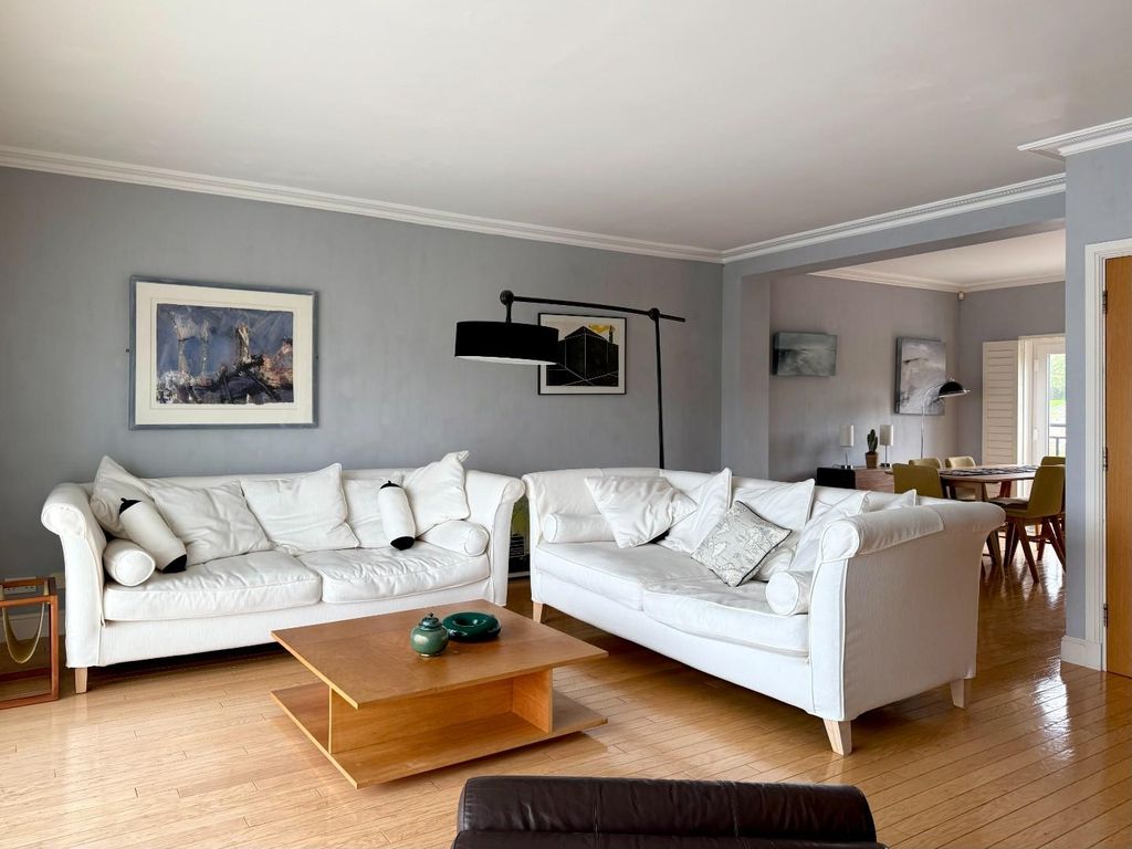 Property photo 3 of 26 Open Plan Living/Dining Room