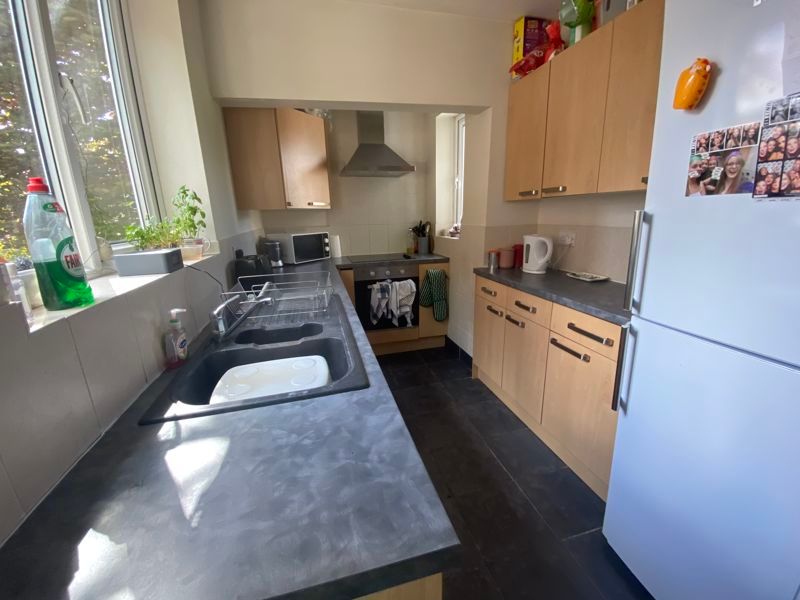 Property photo 2 of 7 Photo 8