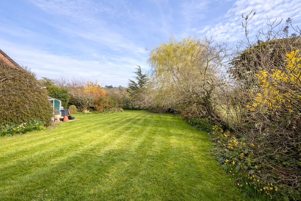 Property photo 2 of 16 Picture No. 02