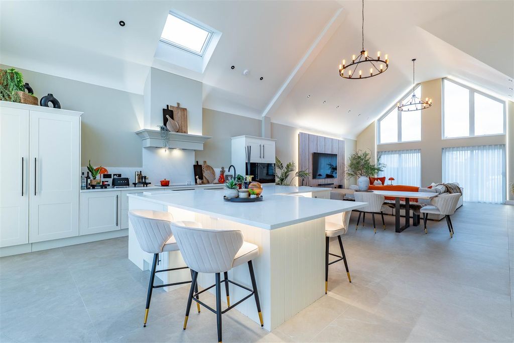 Property photo 3 of 48 Lounge/Kitchen/Dining Room