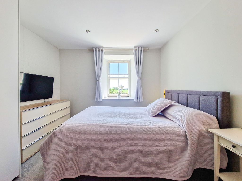 Additional image 15 of 2 bed flat for sale5 Highstead, St Saviour JE2