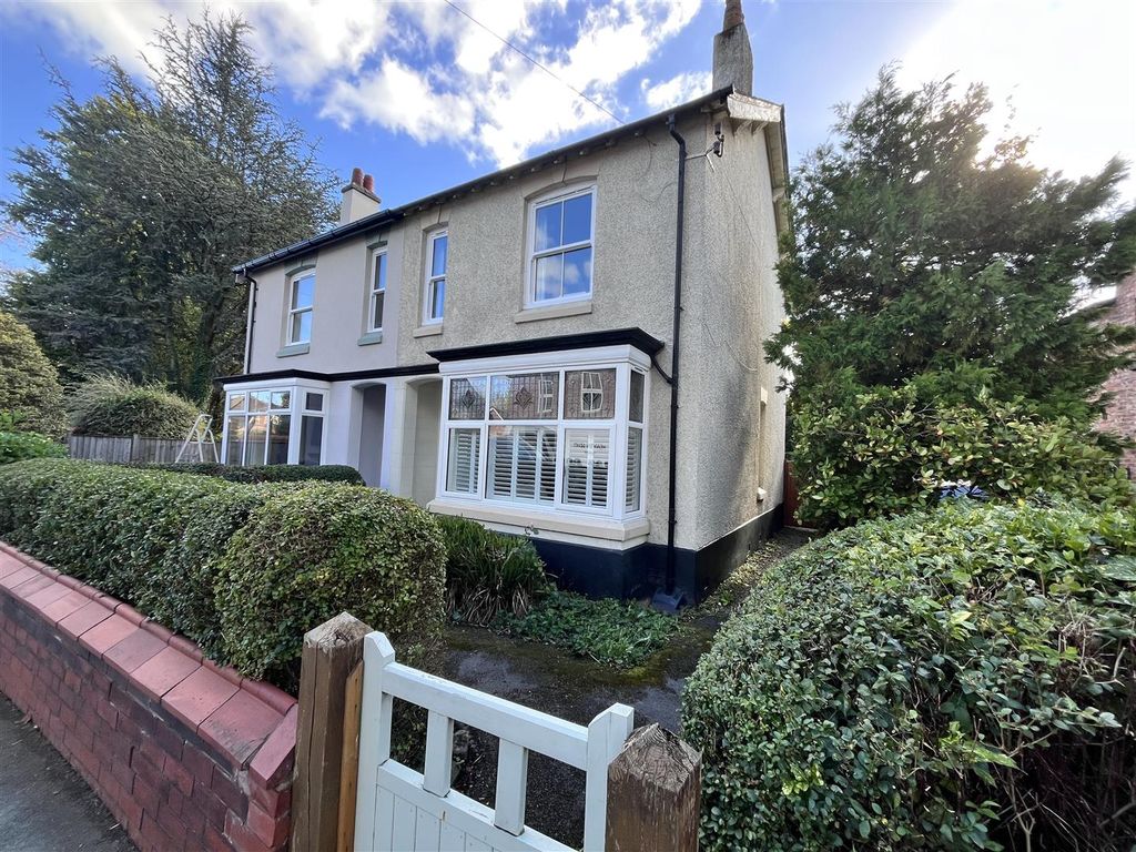 Property photo 1 of 21