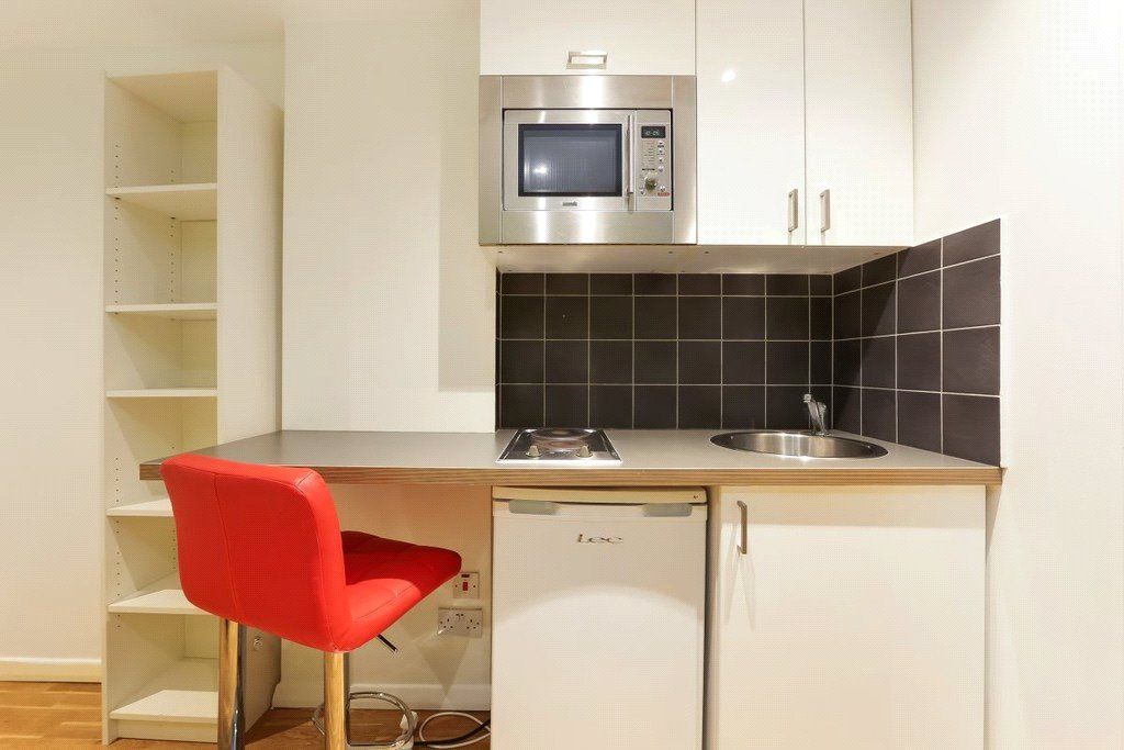 Property photo 3 of 6 Picture No. 10