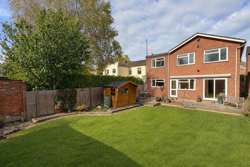 Property photo 3 of 16