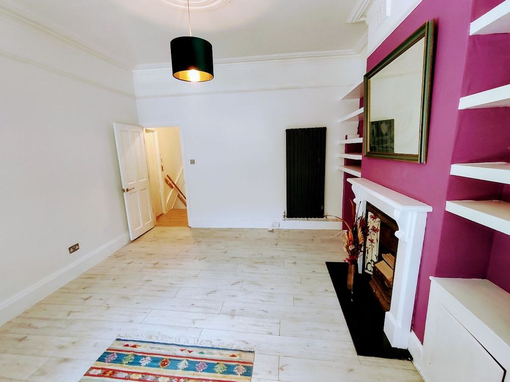 Property photo 3 of 14 Lounge Or Double Bedroom One - Unfurnished