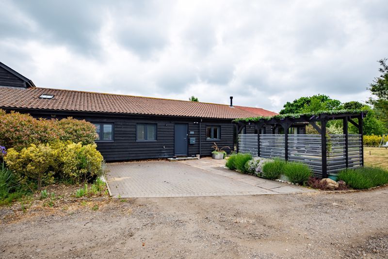 Property photo 2 of 17 Photo 2