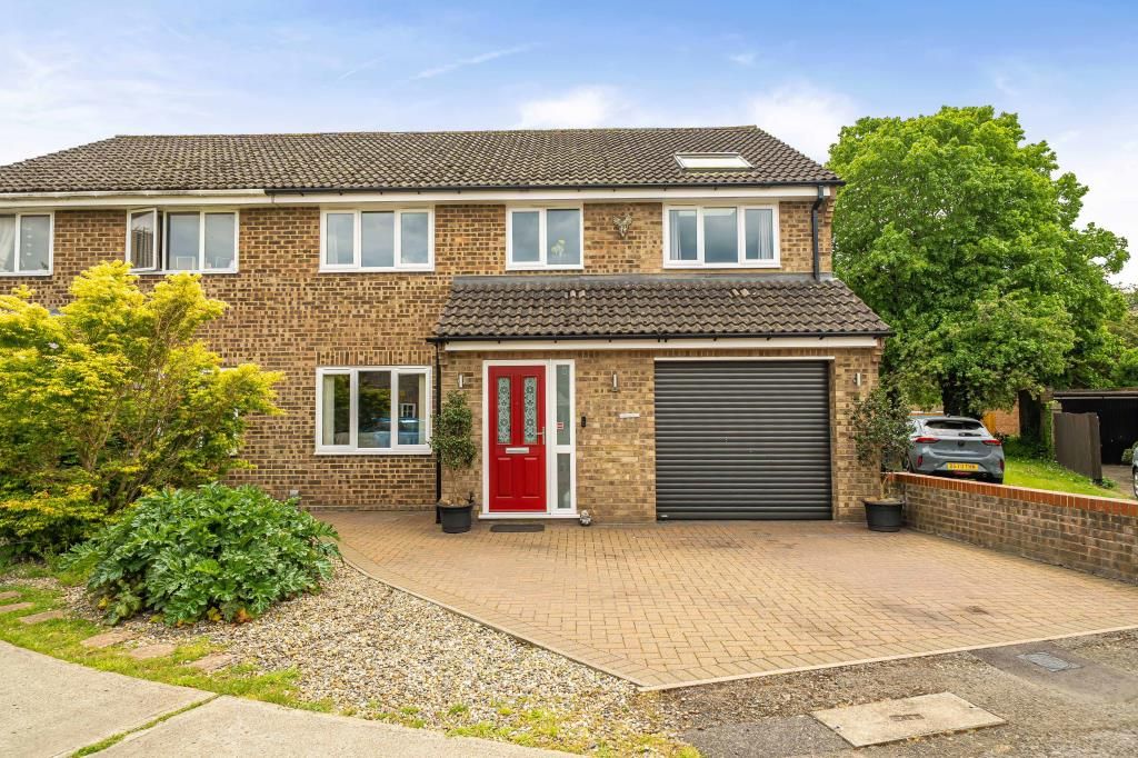 Property photo 1 of 19 External