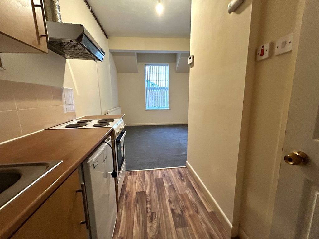 Property photo 1 of 4