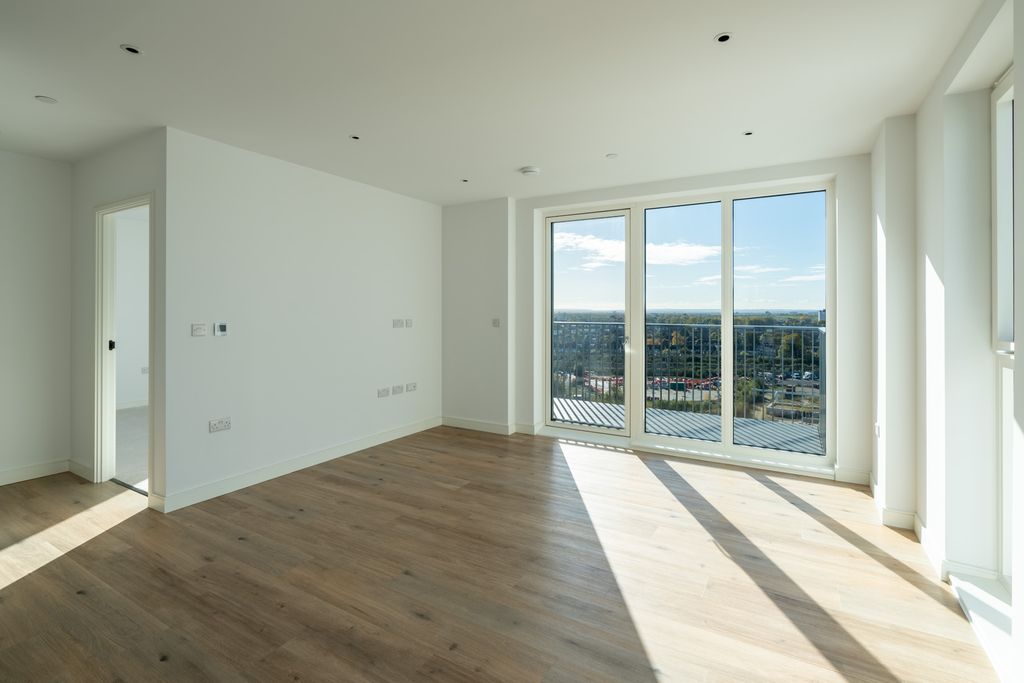 Property photo 1 of 12 Living Area