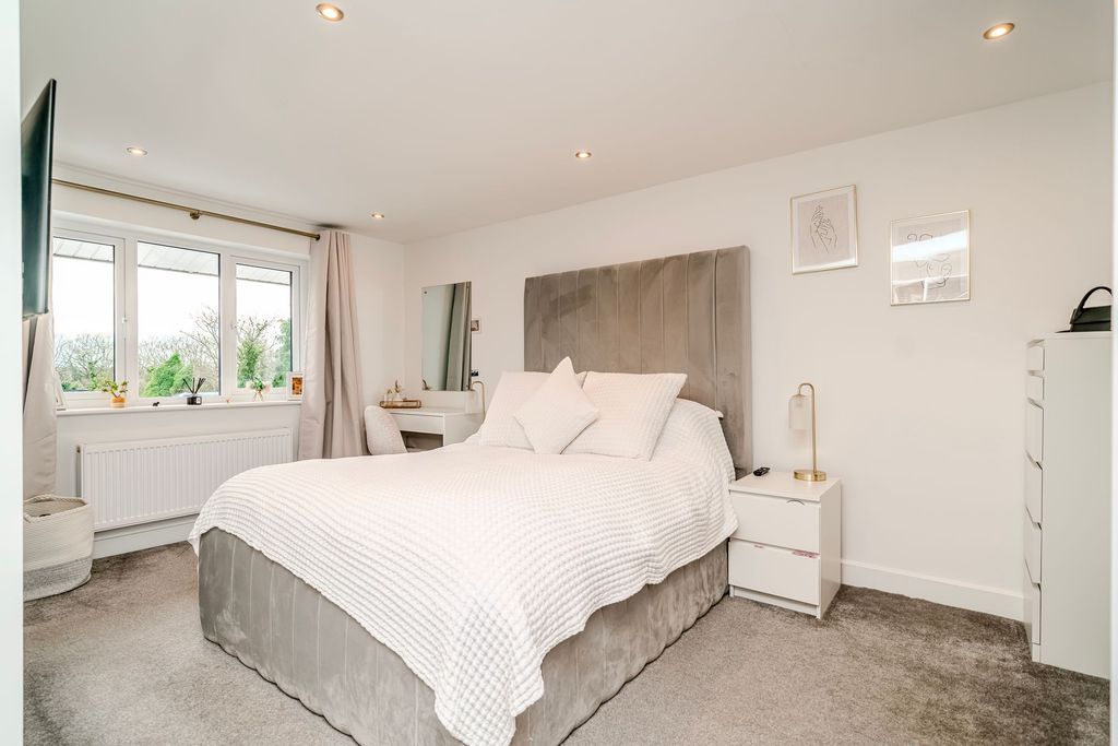 Additional image 36 of 5 bed detached house for saleDunkirk Lane, Leyland PR26