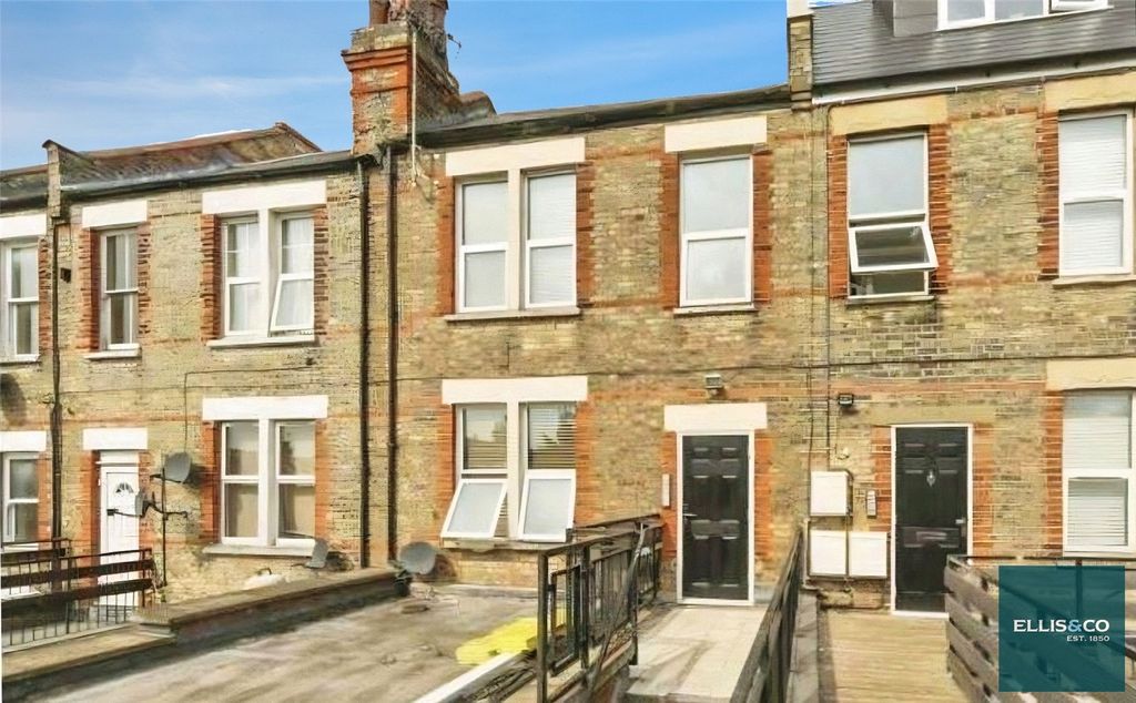 Property photo 1 of 5 Picture No. 09