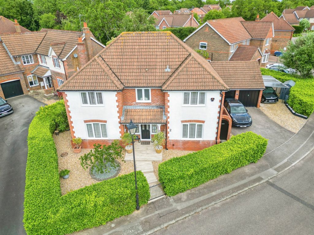 Property photo 1 of 17
