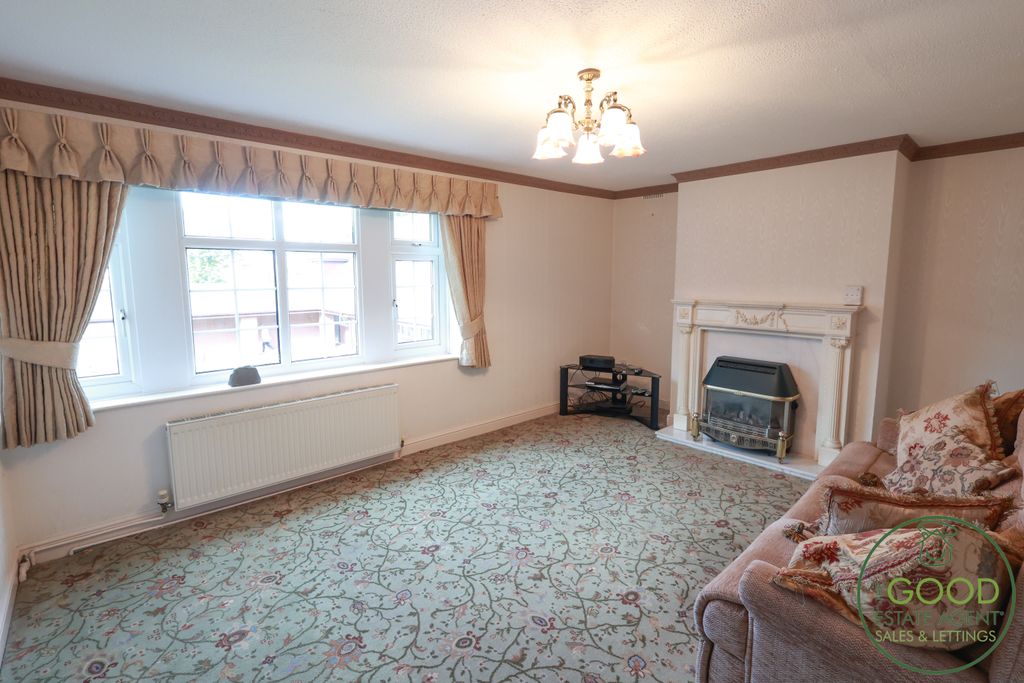 Property photo 3 of 21