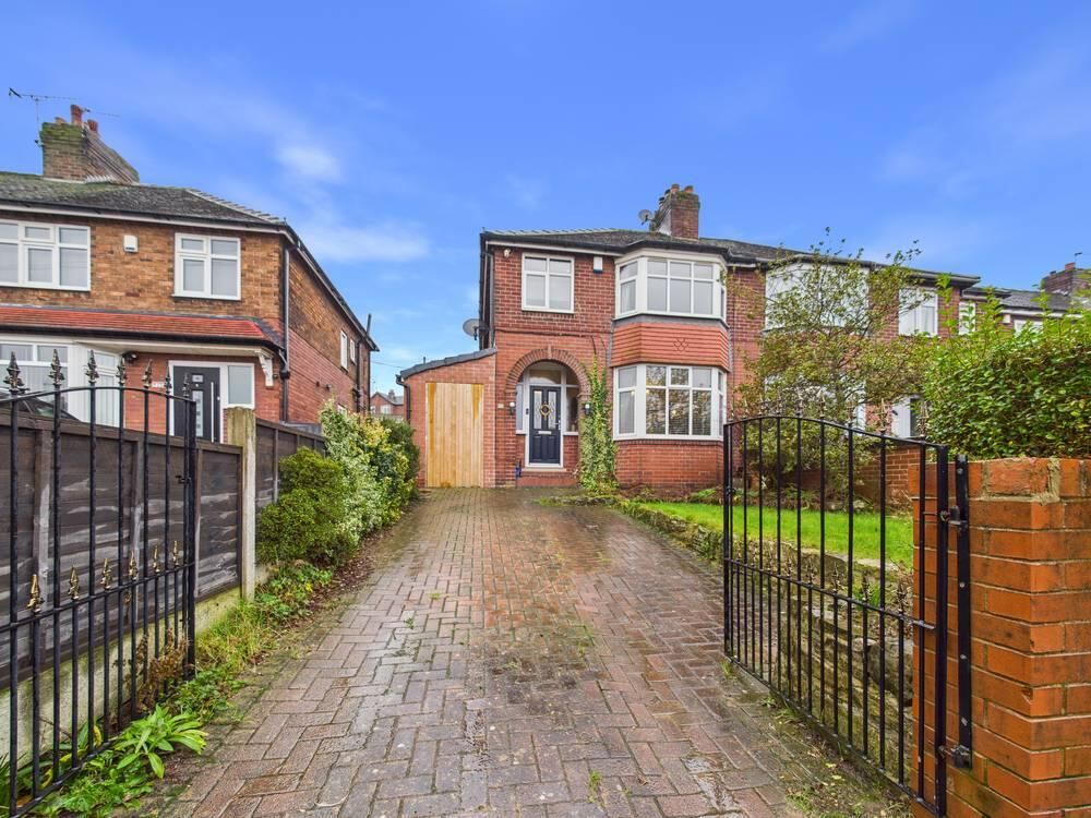 Property photo 1 of 17 Front (Exterior)