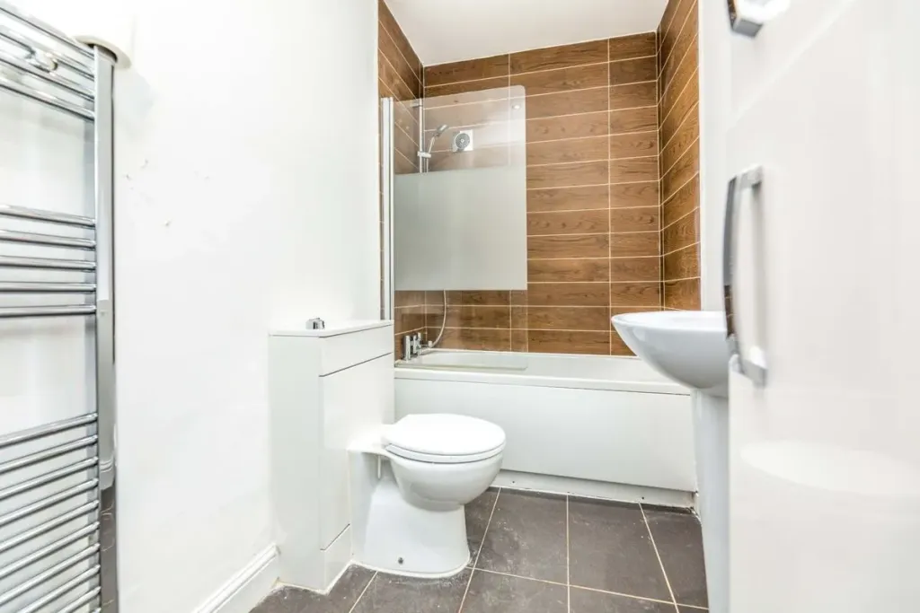 Property photo 2 of 4