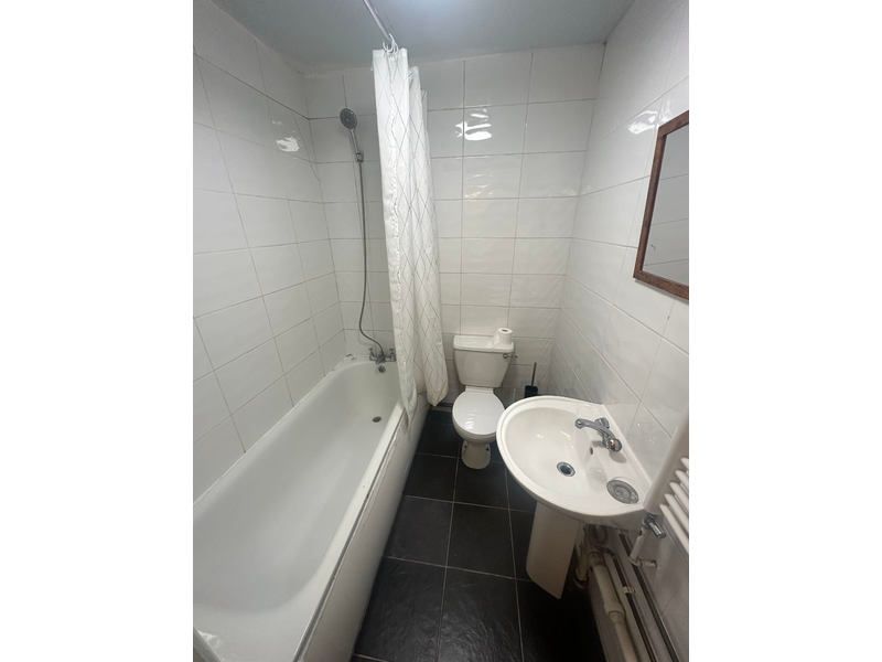 Property photo 3 of 4 1491_Img_3002995_4_A2
