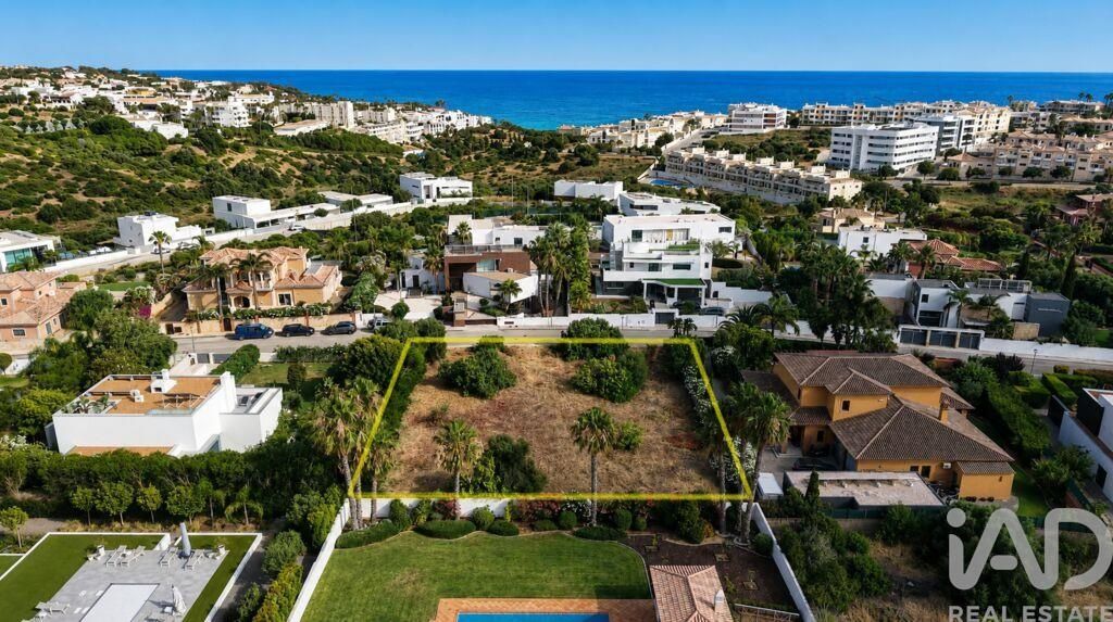 Property photo 1 of 1
