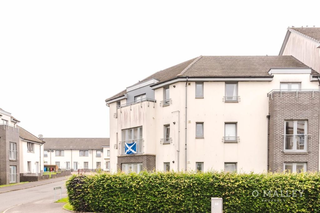 Additional image 14 of 2 bed flat for saleCrookston Court, Larbert FK5