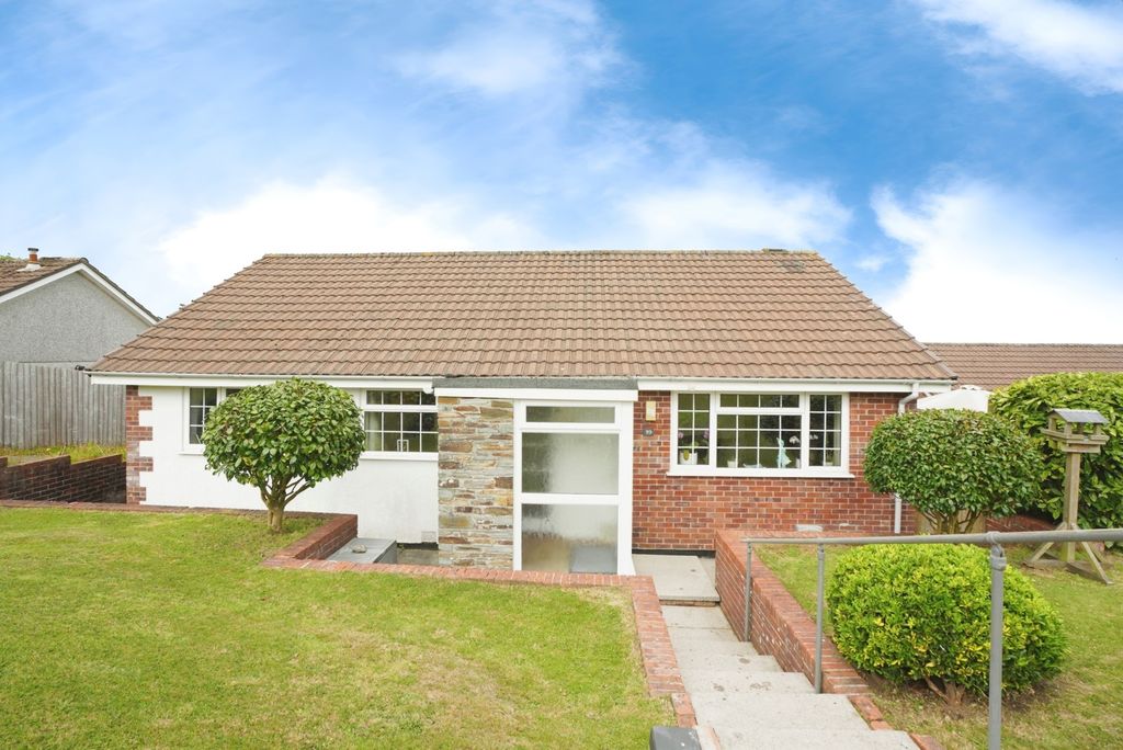 Property photo 1 of 17 Photo
