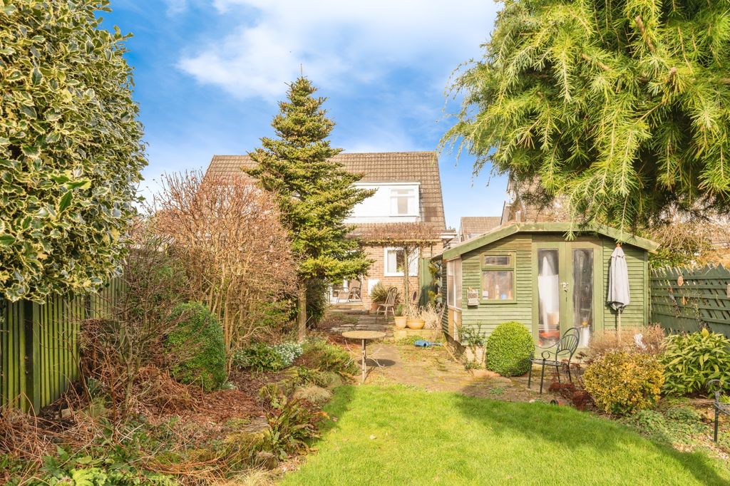 Property photo 2 of 15