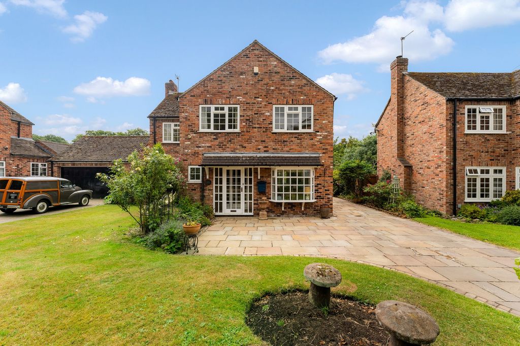 Property photo 1 of 45